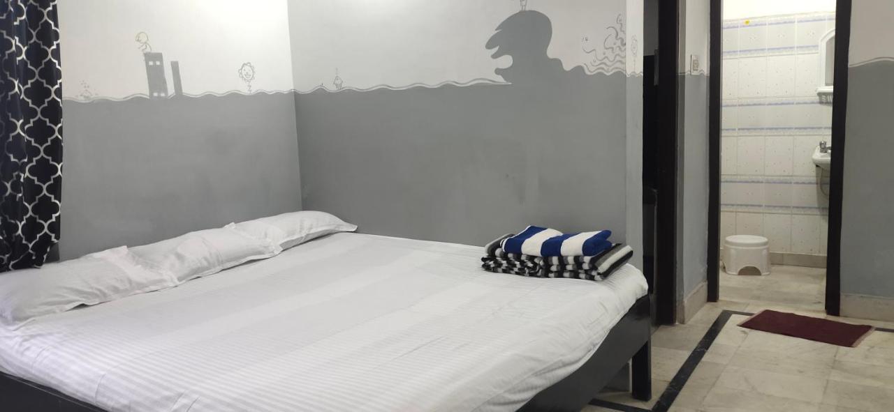 Nirman Beach Homestay Puri Bagian luar foto