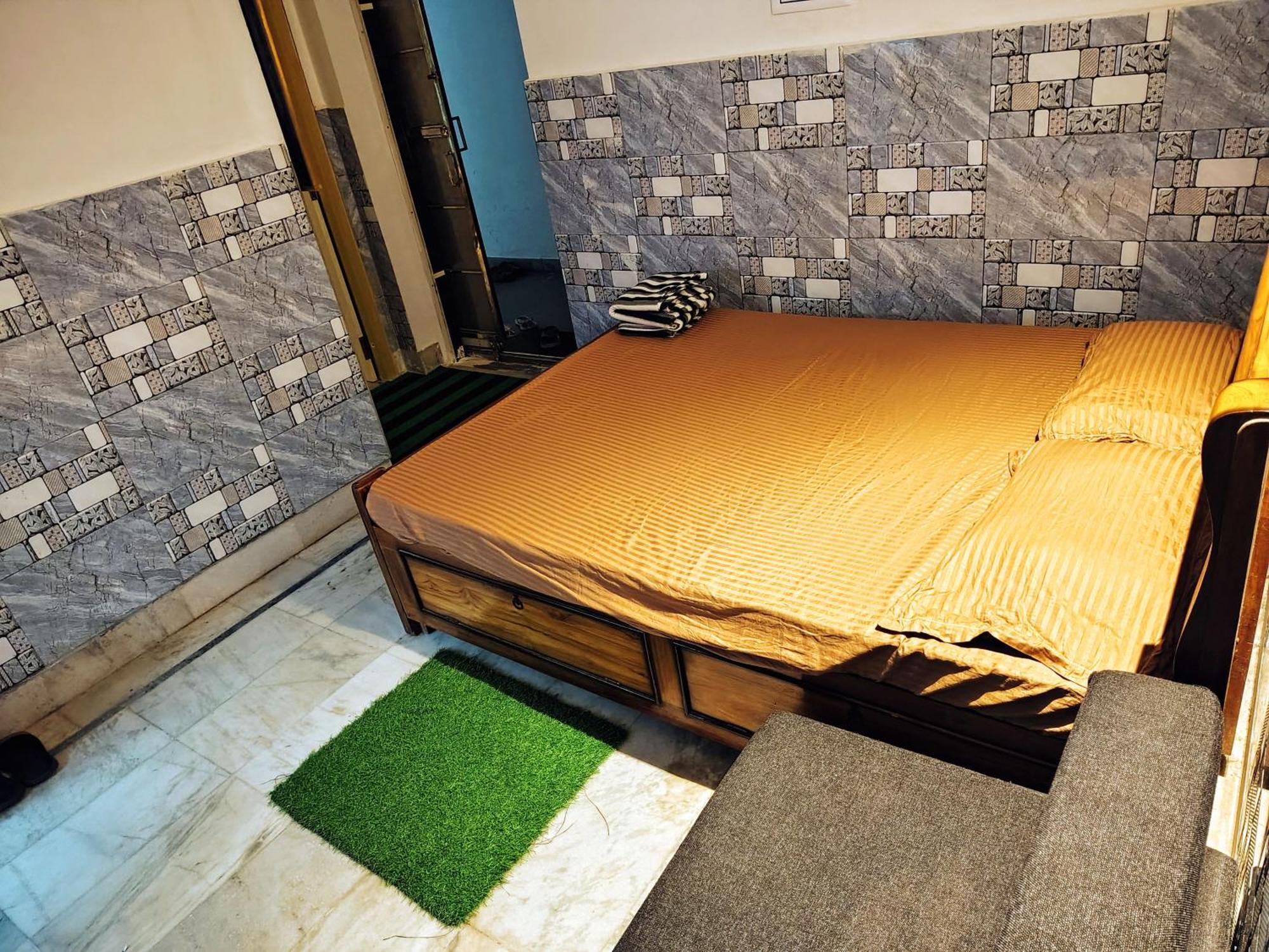 Nirman Beach Homestay Puri Bagian luar foto