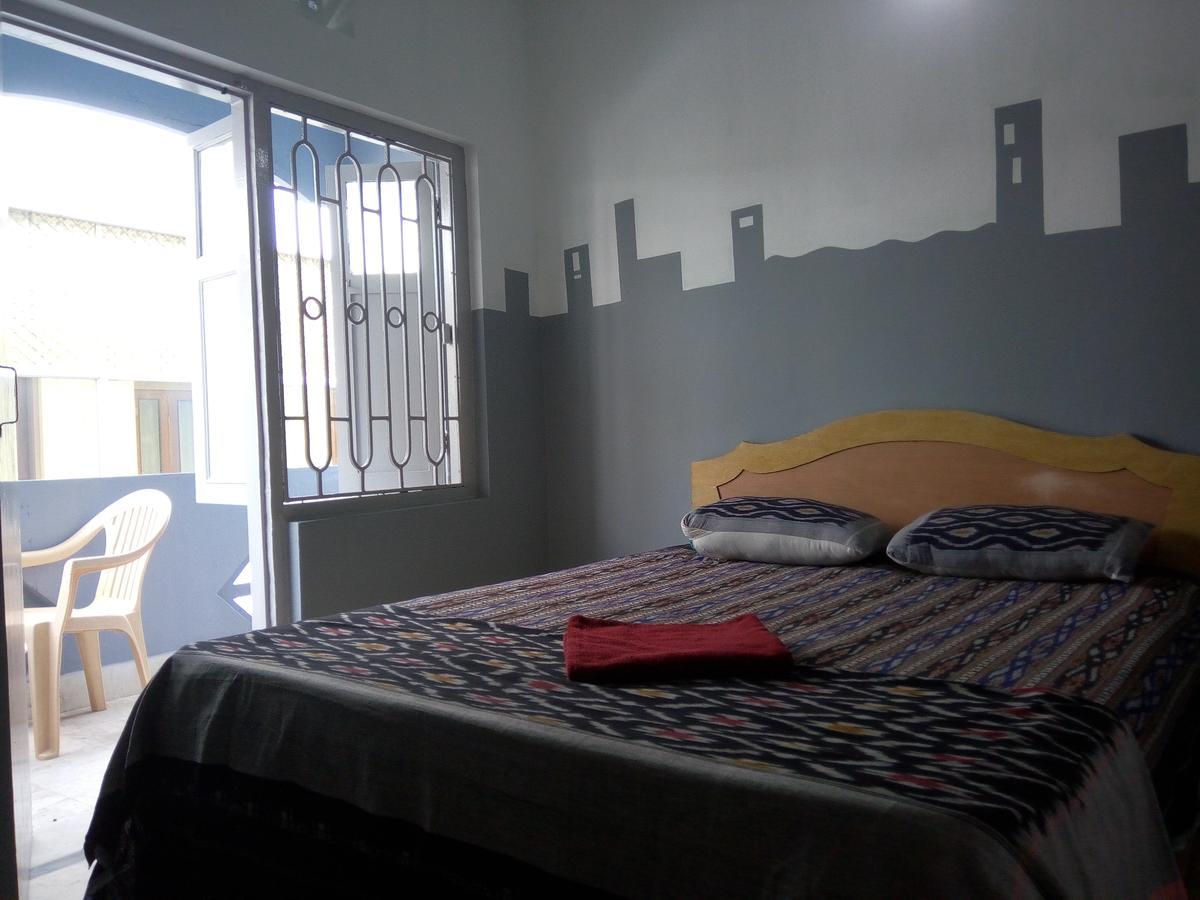 Nirman Beach Homestay Puri Bagian luar foto