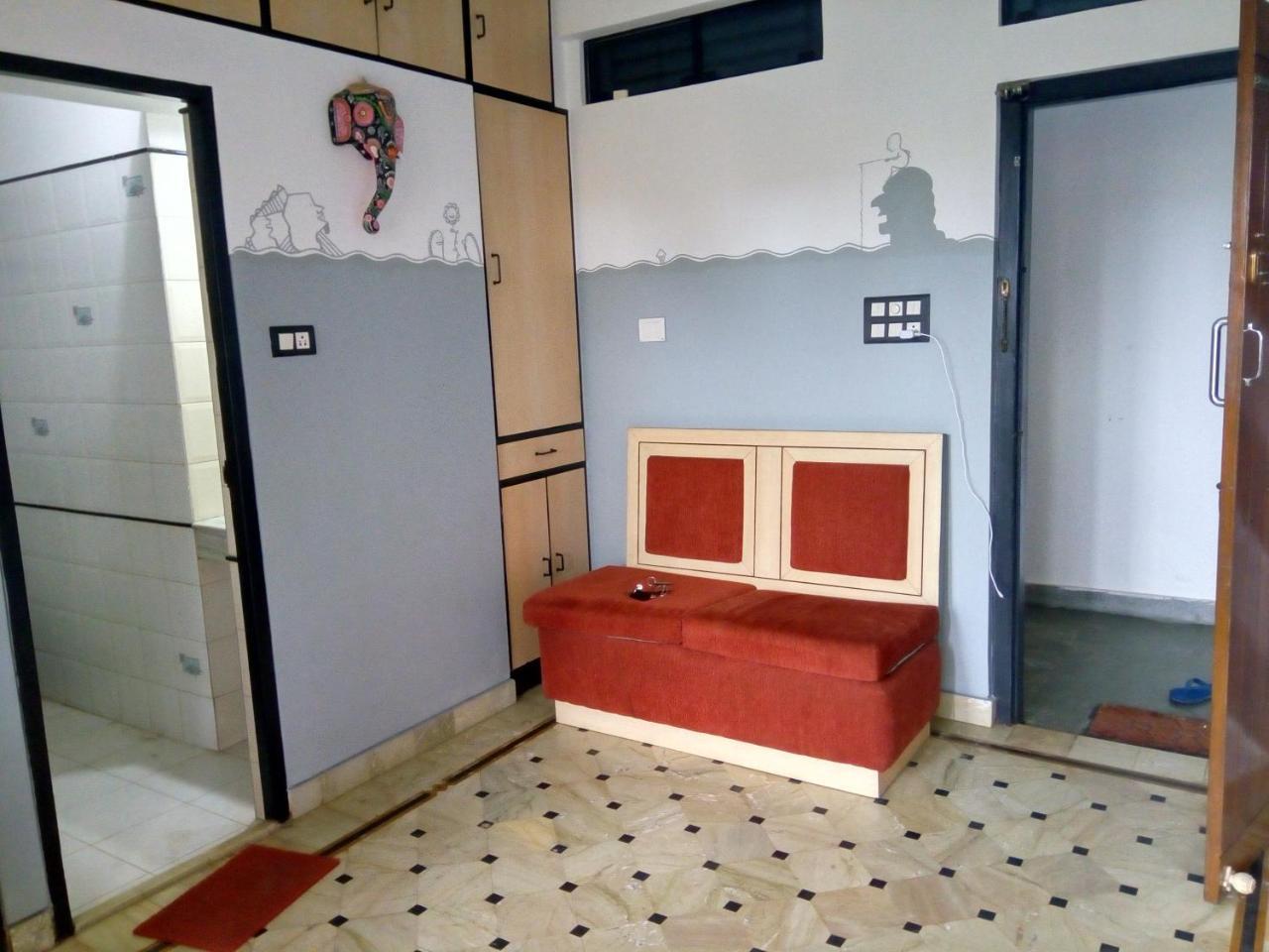 Nirman Beach Homestay Puri Bagian luar foto